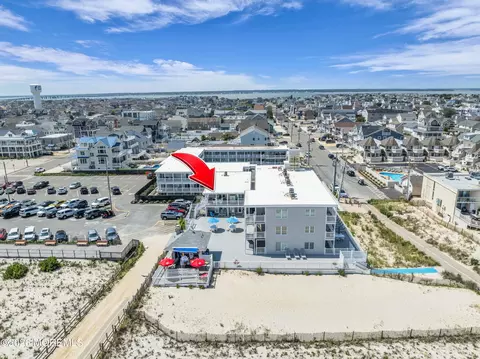 1 2nd Ave #1, Seaside Heights, NJ 08751