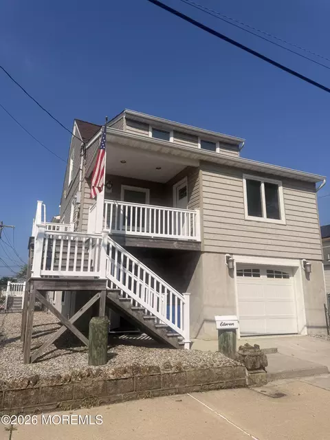 11 Fox Ave, Keansburg, NJ 07734