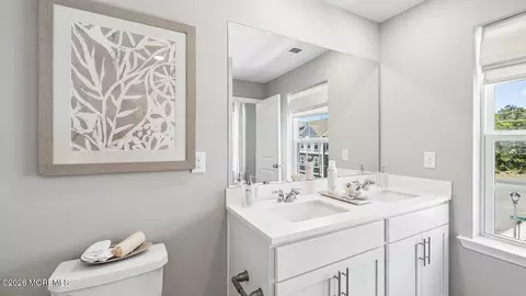 Bath - 30 Forest Park Dr, Waretown, NJ 08758 photo 2 of 3