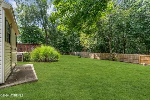 Exterior - 31 Hickory Hill Rd, Jackson, NJ 08527 photo 6 of 8