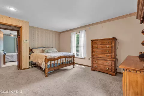 Bedroom - 31 Hickory Hill Rd, Jackson, NJ 08527 photo 2 of 5