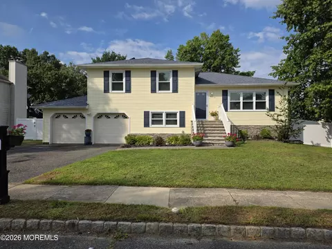 507 Woolley Dr, Neptune City, NJ 07753