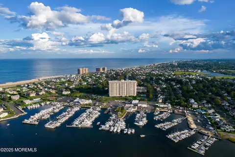 1 Channel Dr #1412/1413, Monmouth Beach, NJ 07750