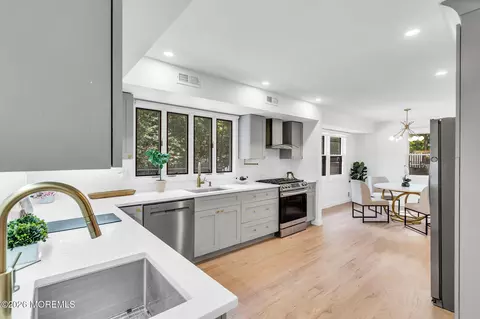 Kitchen - 169 White Rd, Jackson, NJ 08527 photo 2 of 3