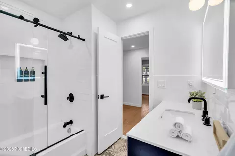 Bath - 169 White Rd, Jackson, NJ 08527 photo 3 of 3