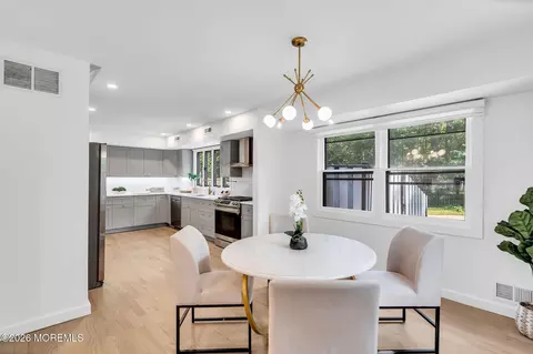 Dining - 169 White Rd, Jackson, NJ 08527 photo 2 of 4