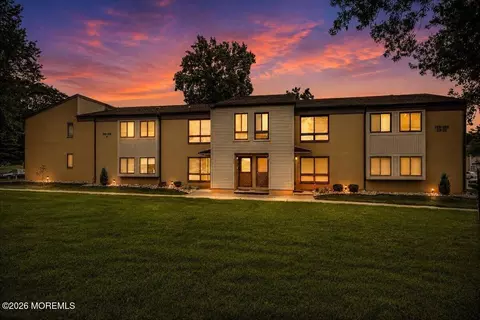 259 Kips Ct, Marlton, NJ 08053