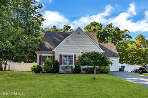 751 Railroad Ave, Little Egg Harbor, NJ 08087