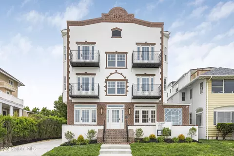 205 Edgemont Dr, Allenhurst, NJ 07711
