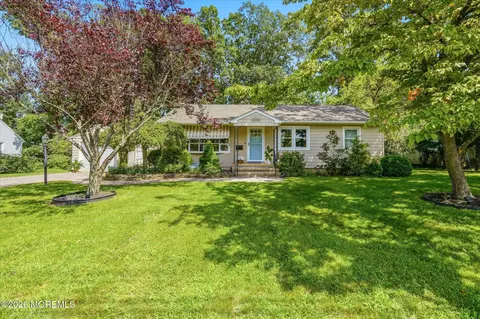 2006 Fairway Dr, Spring Lake, NJ 07762