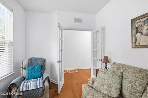 Entry Way - 4 Lenox Rd, Jackson, NJ 08527 photo 2 of 4
