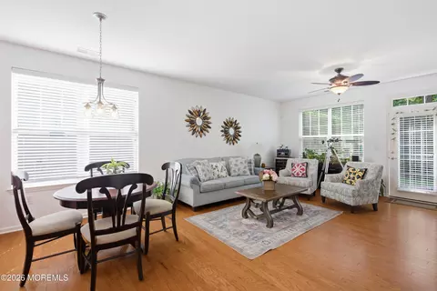 Dining - 4 Lenox Rd, Jackson, NJ 08527 photo 4 of 4