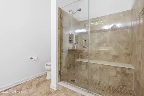 Bath - 4 Lenox Rd, Jackson, NJ 08527 photo 2 of 4
