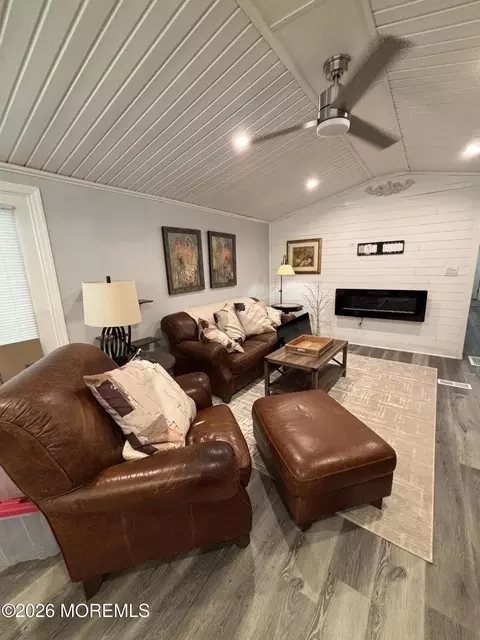 Living - 42 Douglas Dr, Jackson, NJ 08527 photo 1 of 3