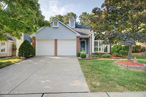 1505 Scholar Pl, Toms River, NJ 08755