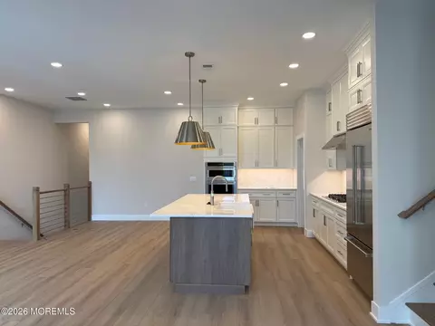 415 Lake Ave # A, Asbury Park, NJ 07712