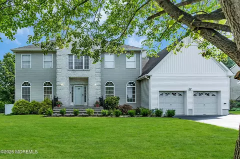 174 Bernard Dr, Red Bank, NJ 07701