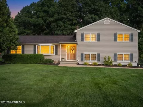 37 Ravine Rd, Red Bank, NJ 07701