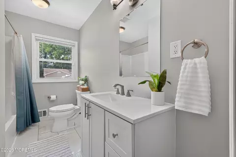 Bath - 1269 Olds St, Forked River, NJ 08731 photo 2 of 2