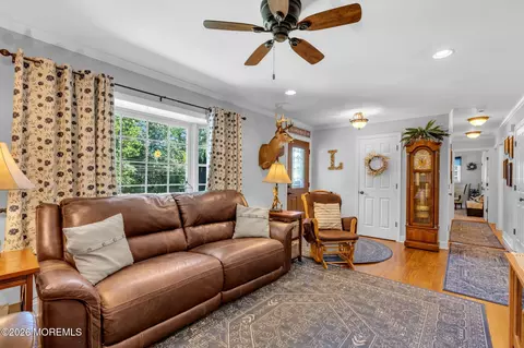 Entry Way - 368 Leesville Rd, Jackson, NJ 08527 photo 1 of 1