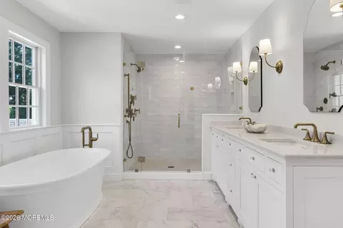 Bath - 82 Rumson Rd, Rumson, NJ 07760 photo 4 of 7