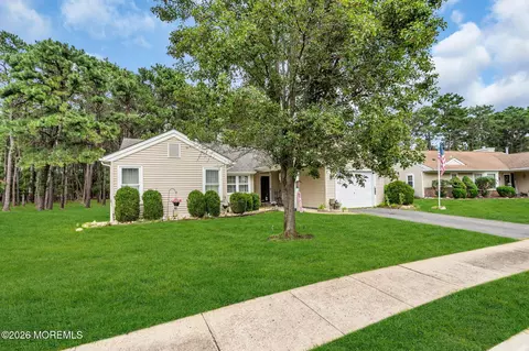 Exterior - 10 Kent Dr, Forked River, NJ 08731 photo 1 of 5