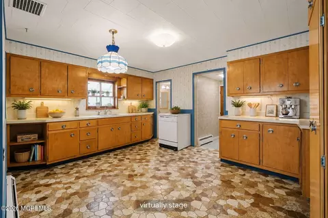 Kitchen - 44 John St, Helmetta, NJ 08828 photo 1 of 4