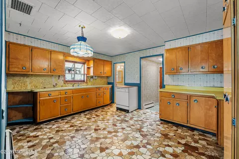 Kitchen - 44 John St, Helmetta, NJ 08828 photo 2 of 4