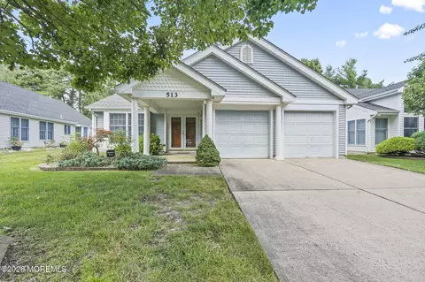 513 Waterford Dr, Manchester, NJ 08759