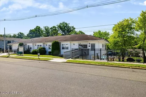 6 Minnesota Dr #A, Matawan, NJ 07747
