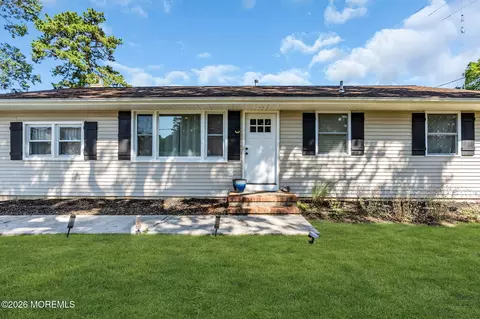 Exterior - 1530 Arient Rd, Forked River, NJ 08731 photo 2 of 23