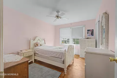 Bedroom - 159 Berkeley Dr, Brick, NJ 08724 photo 2 of 3