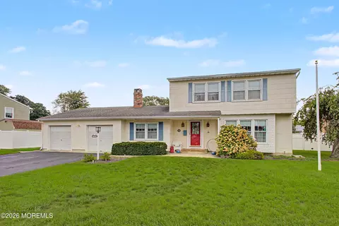 Other - 159 Berkeley Dr, Brick, NJ 08724 photo 2 of 10