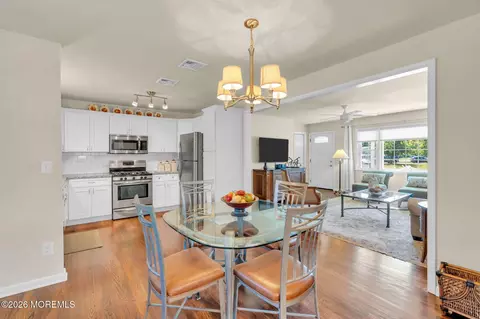 1114 Waterberry Ct N, Toms River, NJ 08757