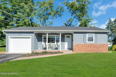 1114 Waterberry Ct N, Toms River, NJ 08757
