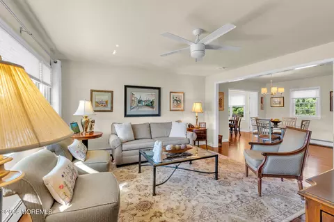 1114 Waterberry Ct N, Toms River, NJ 08757