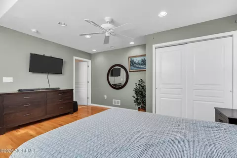 Bedroom - 1210 Varuna Dr, Forked River, NJ 08731 photo 3 of 11