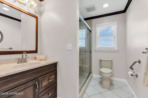 Bath - 1210 Varuna Dr, Forked River, NJ 08731 photo 4 of 4