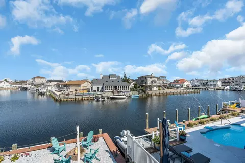 View/Area - 1210 Varuna Dr, Forked River, NJ 08731 photo 4 of 21