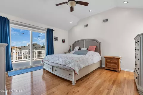 Bedroom - 1210 Varuna Dr, Forked River, NJ 08731 photo 1 of 11