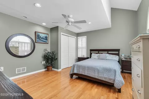 Bedroom - 1210 Varuna Dr, Forked River, NJ 08731 photo 2 of 11