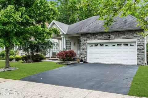 22 Morning Glory Dr, Ocean, NJ 07712