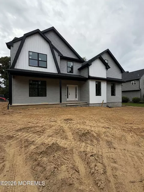 1301 Beechmont St, Toms River, NJ 08757