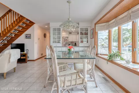 Dining - 39 Lagoon Dr E, Brick, NJ 08723 photo 2 of 3