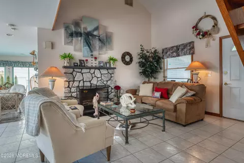 Living - 39 Lagoon Dr E, Brick, NJ 08723 photo 1 of 4