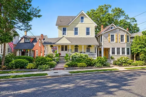 97 Asbury Ave, Ocean Grove, NJ 07756