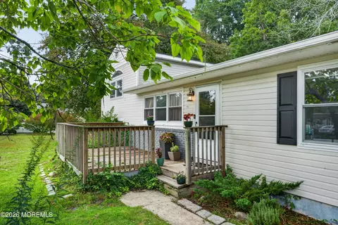 25 Morris Blvd, Bayville, NJ 08721