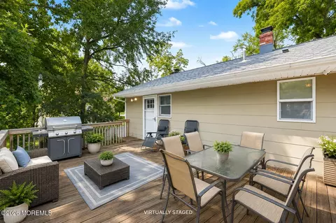 Exterior - 54 Middlesex Rd, Matawan, NJ 07747 photo 9 of 11