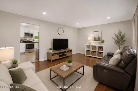 Living - 54 Middlesex Rd, Matawan, NJ 07747 photo 6 of 6