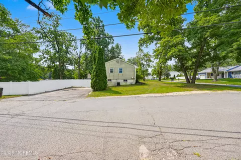 Exterior - 54 Middlesex Rd, Matawan, NJ 07747 photo 11 of 11